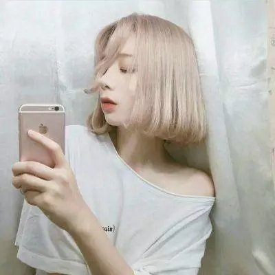 大情人华伦天奴
